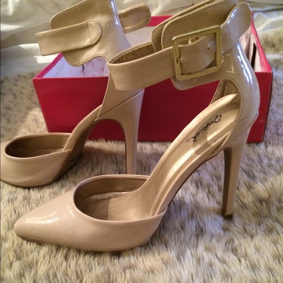 Hells size 8 1/2