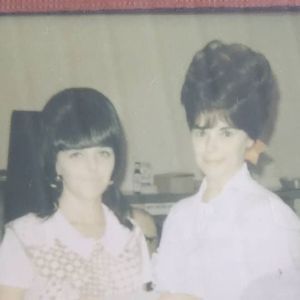 Meet your Posher, Linda