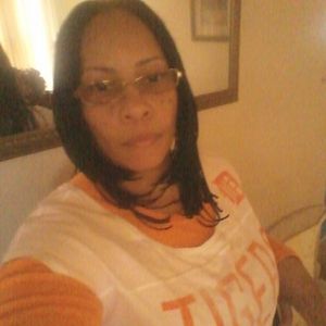 Meet your Posher, Joyce