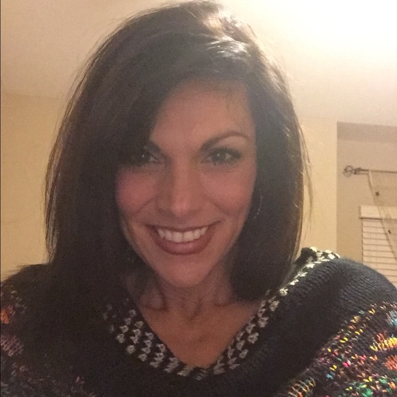 Meet your Posher, Anna - Picture 1 of 1