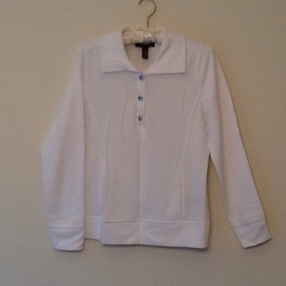 RALPH LAUREN white top.NWT