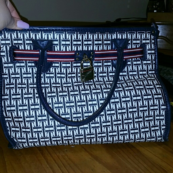 Tommy hilfiger(authentic)