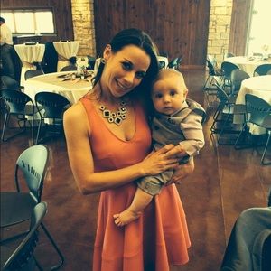 Meet your Posher, Carrie