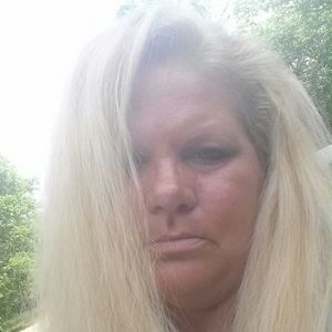 Meet your Posher, Joni