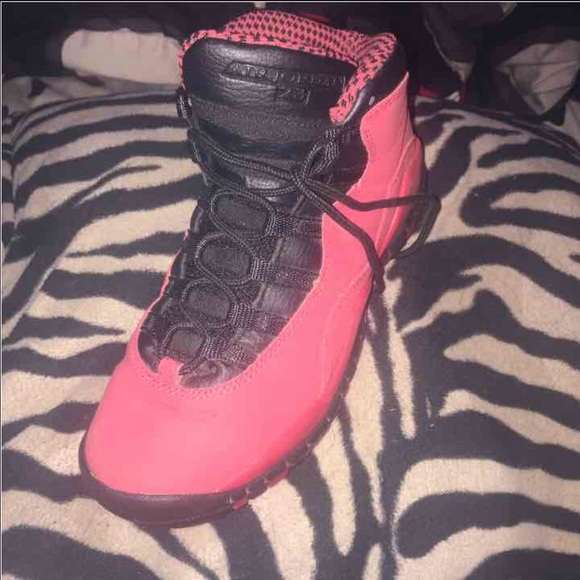 Jordan 10 - Picture 1 of 2