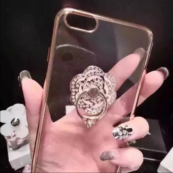 iPhone 6s case rubberized for phone protection. - Picture 2 of 4