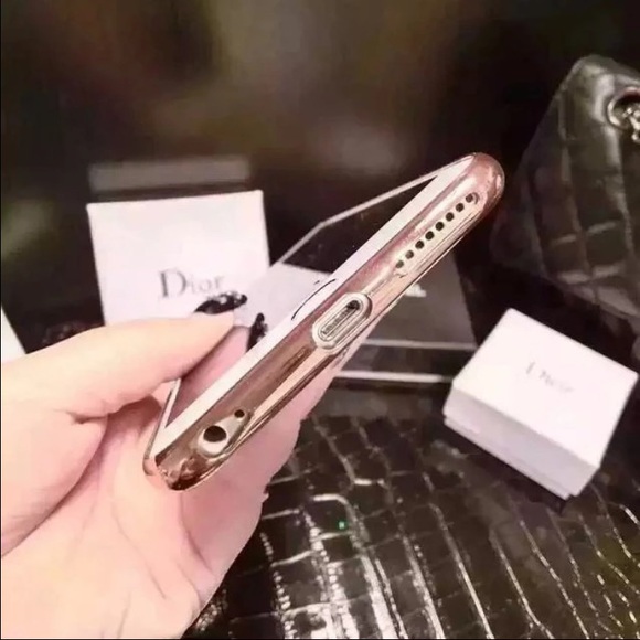 iPhone 6s case rubberized for phone protection. - Picture 4 of 4