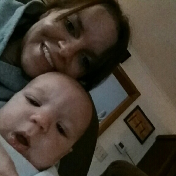 Meet your Posher, Amber - Picture 1 of 1