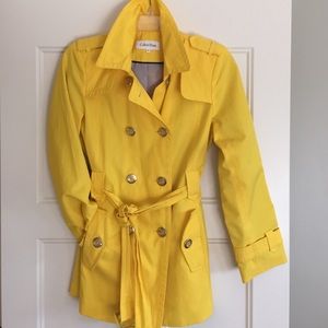 Adorable trench coat for Spring!