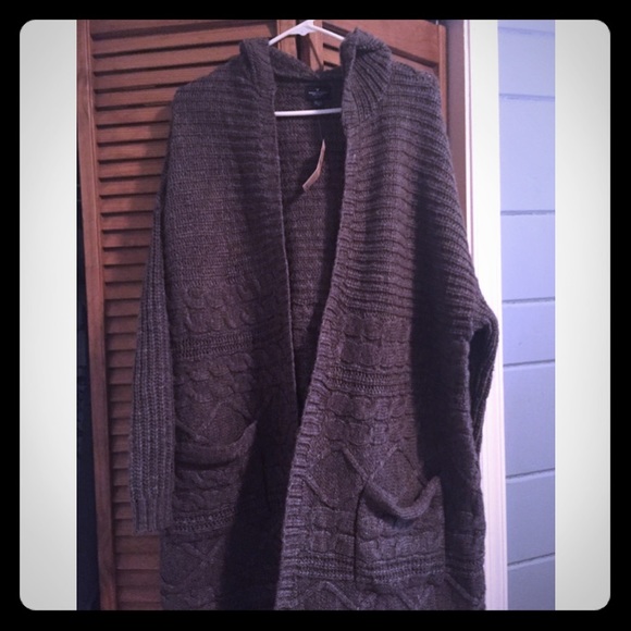 Oversized hooded cardigan