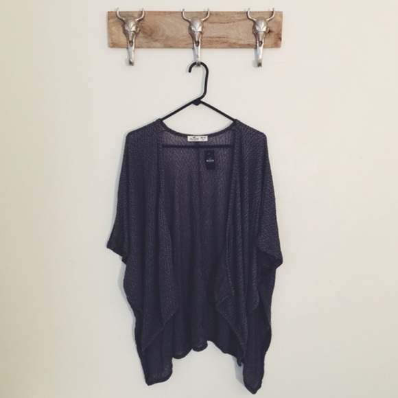 🚫Sold🚫🔮Hollister Knit Cardigan - Picture 2 of 4