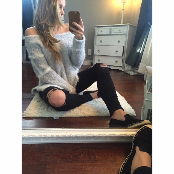 {Sold out}Super lush light grey knit - Picture 4 of 4