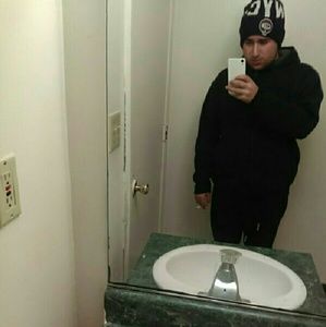 Meet your Posher, Tyler