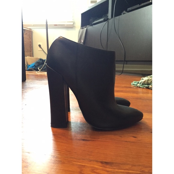 Aldo Fearghusa Black Ankle Booties