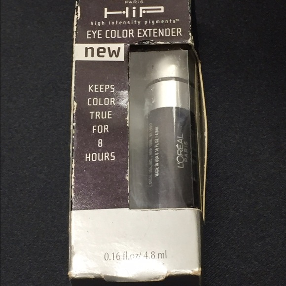 Eyeshadow primer & 3 cream eyeshadow paints.