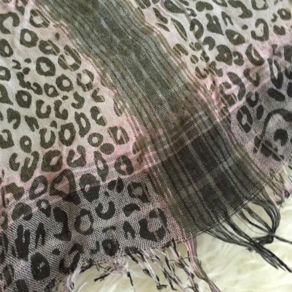 Scarf - Picture 3 of 3