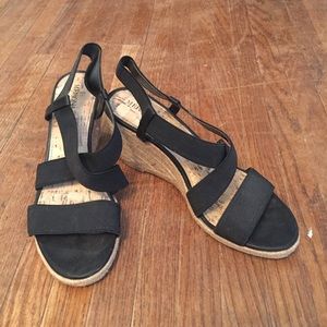 Merona wedge
