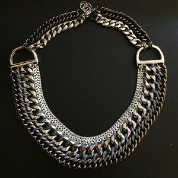 Stella & Dot Necklace