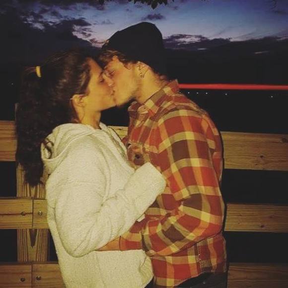 Meet your Posher, Geena - Picture 1 of 1