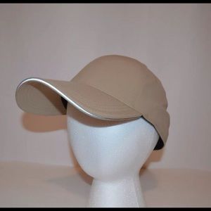 Lulu lemon hat