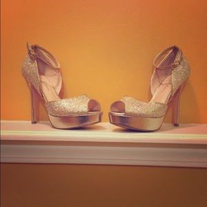 Heels!