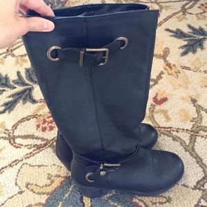 Black Riding Moto boots with buckles size 7.5