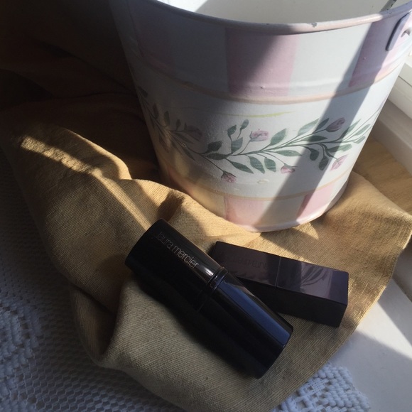 Laura Mercier Face Bundle (Lipstick & Blush)