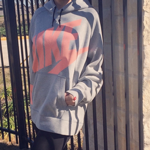 Nike Tops - 💋Do it Like Nike