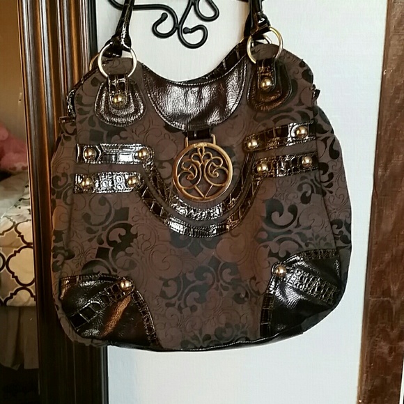 Dereon Handbags - BROWN PURSE