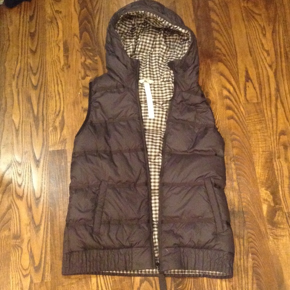 Reversible lululemon vest NWOT