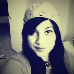 Meet your Posher, Esmeralda