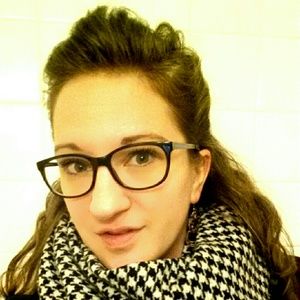 Meet your Posher, Kara