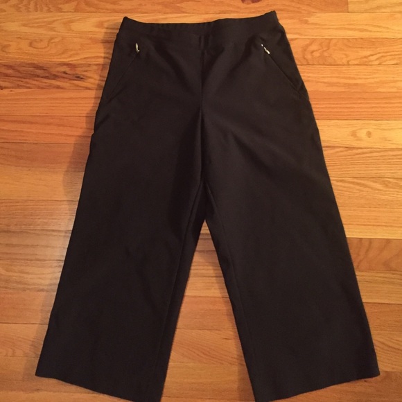 lucy capris with pockets