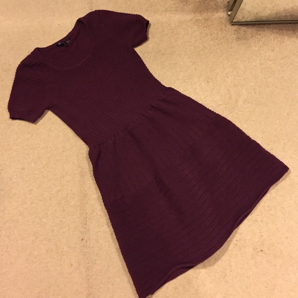 Felicity & coco Dresses & Skirts - Felicity  & coco burgundy  dress