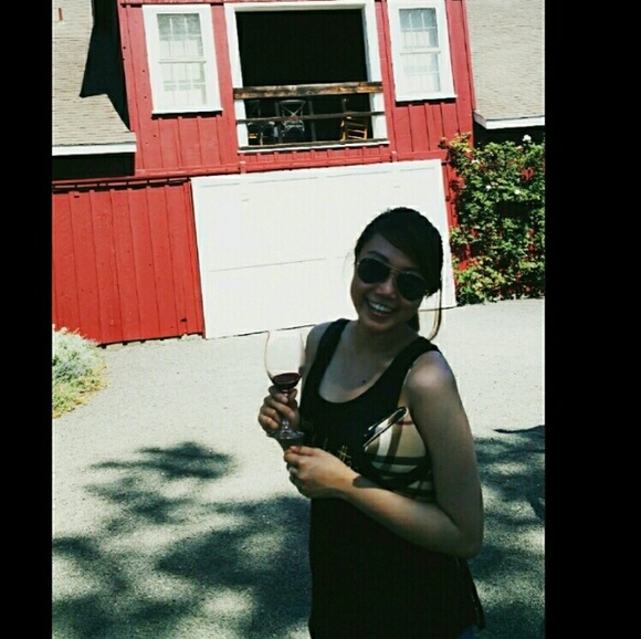 Meet your Posher, Catherine