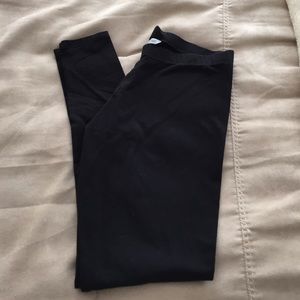 SOLD! Black Victoria's Secret Leggings