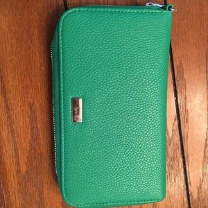 Thirty One All about the Benjamin's wallet EUC