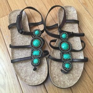 Sandals size 5