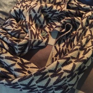 Authentic Michael Kors Scarf