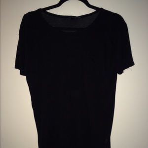Black Tee