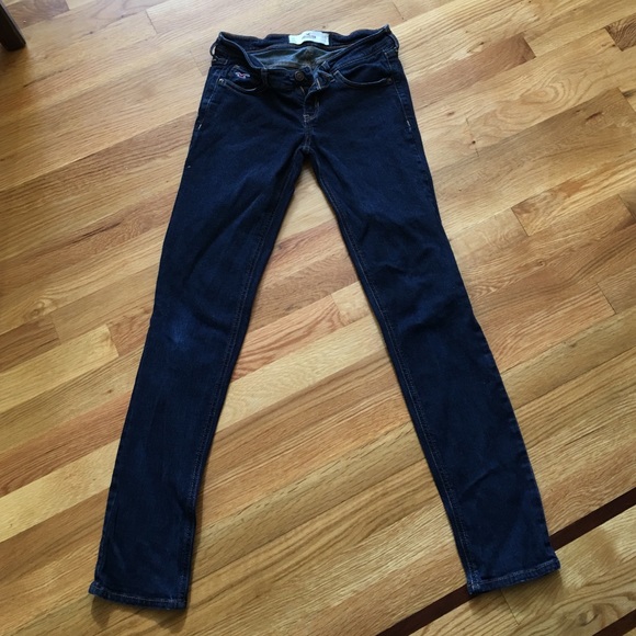 hollister dark skinny jeans