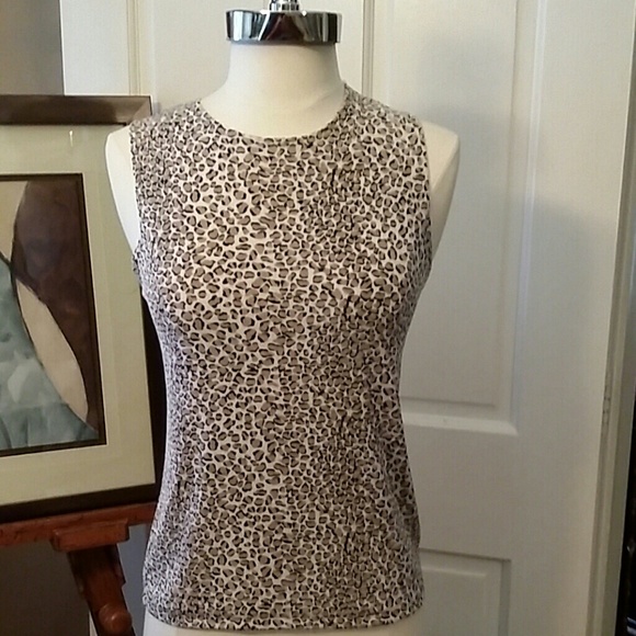 Cheetah printed top - Picture 2 of 4