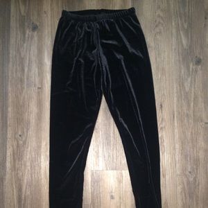 Velvety Leggings