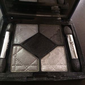 Dior eyeshadow