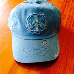 Life is Good Peace women's fit hat