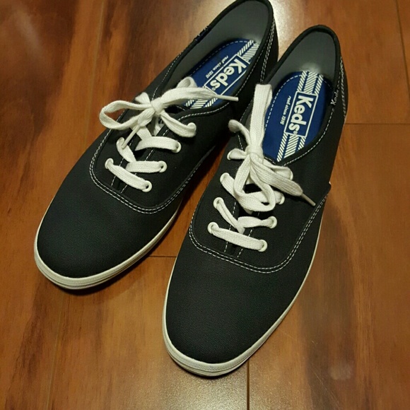 Women's keds
