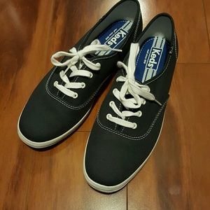 Women's keds