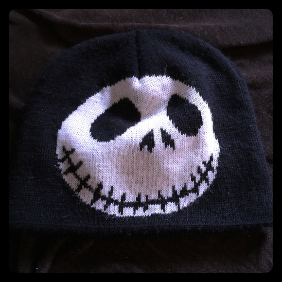 Jack Skellington hat and fingerless gloves