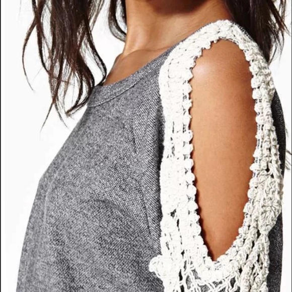 Open shoulder crew neck sweater - Picture 4 of 4