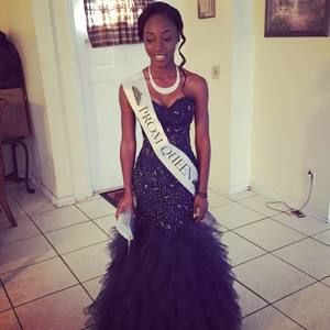 Meet your Posher, Alexandria